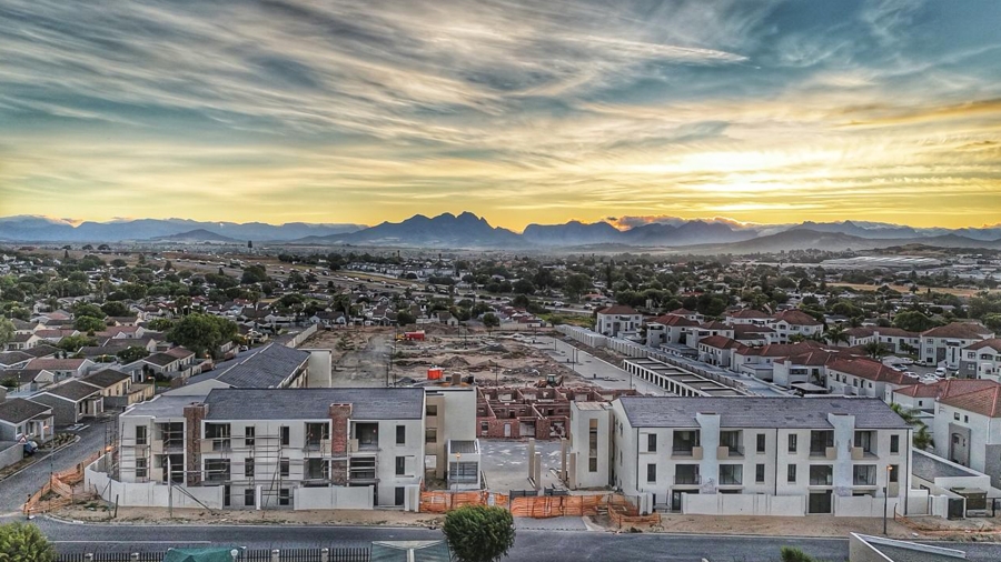 2 Bedroom Property for Sale in Vredekloof Western Cape